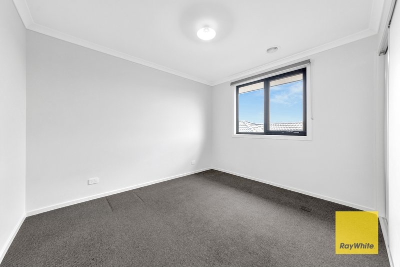 Photo - 7 Cindia Crescent, Tarneit VIC 3029 - Image 15