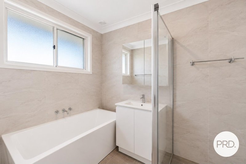 Photo - 7 Claret Place, Eschol Park NSW 2558 - Image 5