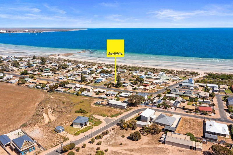 Photo - 7 Clayton Drive, North Beach SA 5556 - Image 12