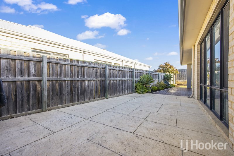 Photo - 7 Clearview Street, Yanchep WA 6035 - Image 22