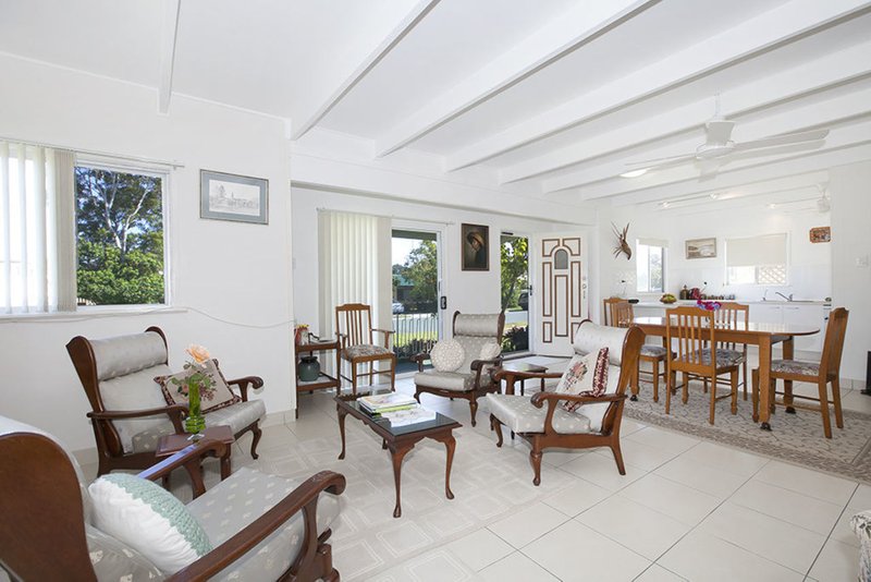 Photo - 7 Cliffdale Avenue, Deception Bay QLD 4508 - Image 7