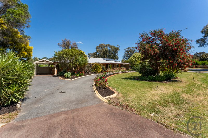 Photo - 7 Clydesdale Drive, Greenfields WA 6210 - Image 2