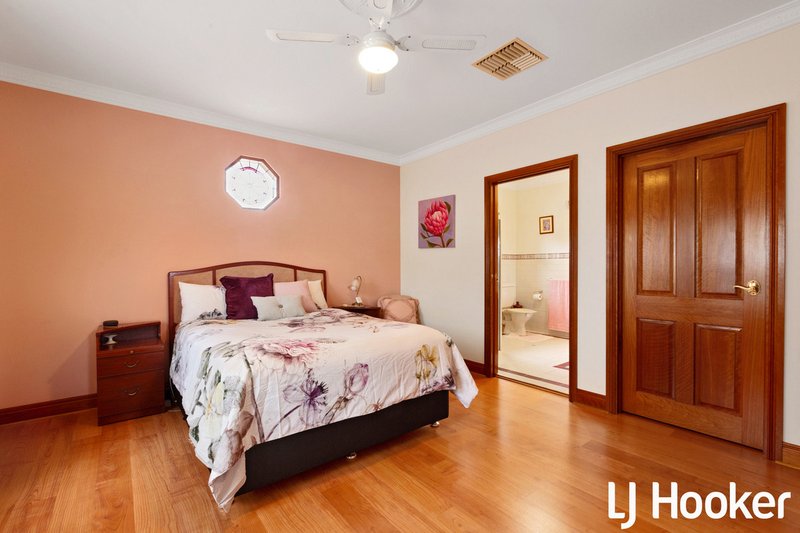 Photo - 7 Coachwood Drive, Aberfoyle Park SA 5159 - Image 15