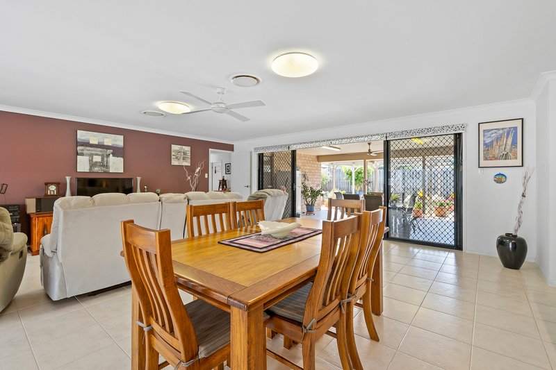 Photo - 7 Coastal Avenue, Beerwah QLD 4519 - Image 5