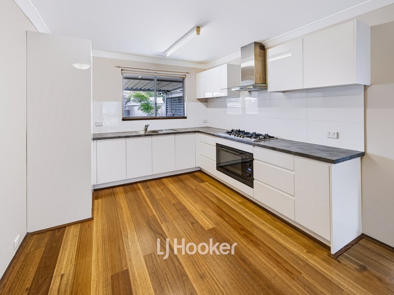 Photo - 7 Coates Street, Broadwater WA 6280 - Image 6
