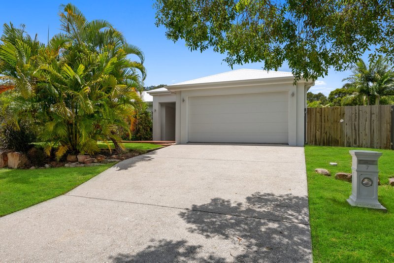 Photo - 7 Cockatoo Street, Bli Bli QLD 4560 - Image 7