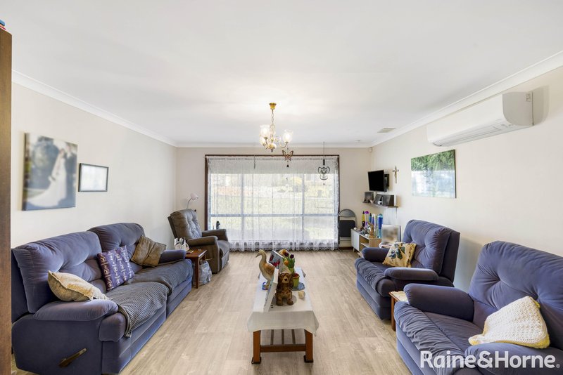 Photo - 7 Collinsville Way, Usher WA 6230 - Image 3