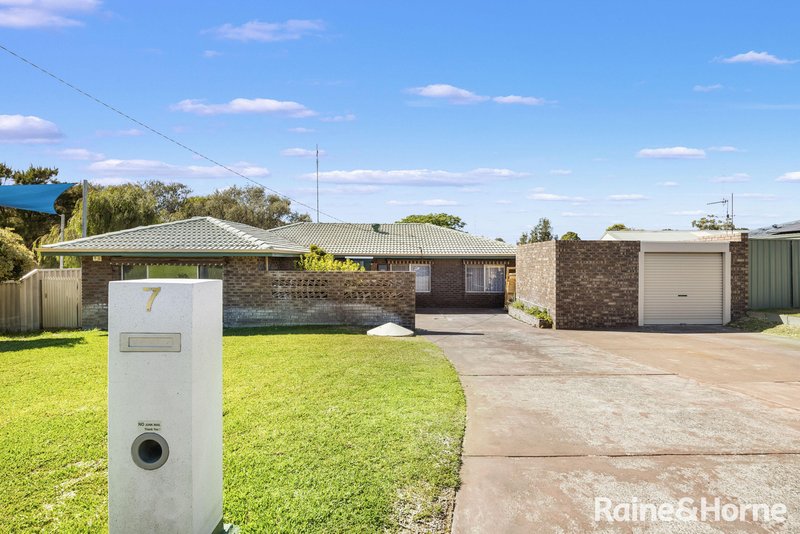 Photo - 7 Collinsville Way, Usher WA 6230 - Image 22