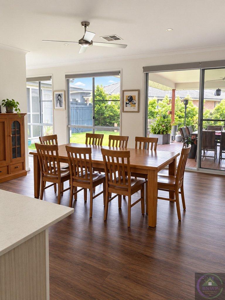 Photo - 7 Columbia Close, Upper Kedron QLD 4055 - Image 12