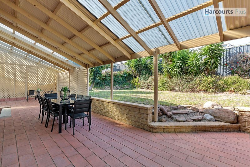 Photo - 7 Columbia Crescent, Hallett Cove SA 5158 - Image 20