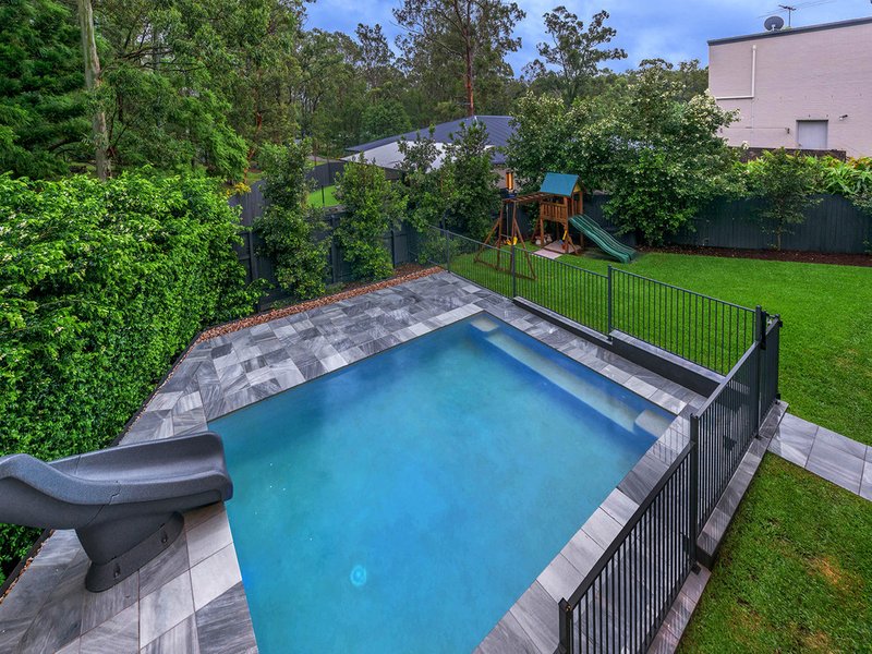 Photo - 7 Colvillea Court, Everton Hills QLD 4053 - Image 5