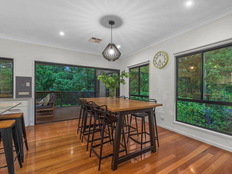 Photo - 7 Colvillea Court, Everton Hills QLD 4053 - Image 9