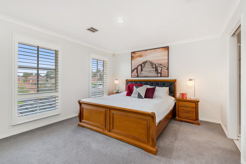 Photo - 7 Condos Court, Wantirna South VIC 3152 - Image 7