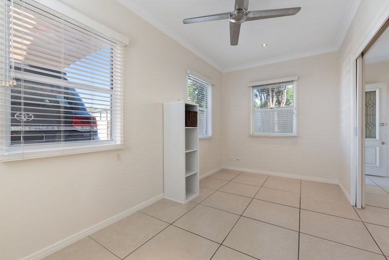 Photo - 7 Connah Street, Tarragindi QLD 4121 - Image 12