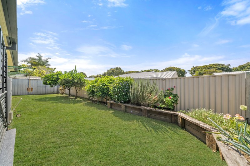 Photo - 7 Cook Avenue, Caboolture South QLD 4510 - Image 13