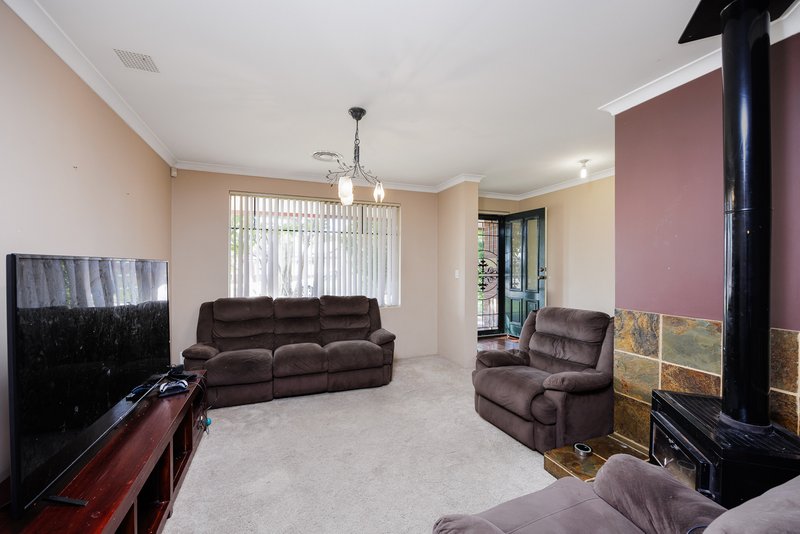 Photo - 7 Coolbarro Lane, Redcliffe WA 6104 - Image 3