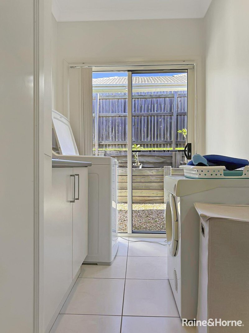 Photo - 7 Coolibah Close, Springfield Lakes QLD 4300 - Image 13