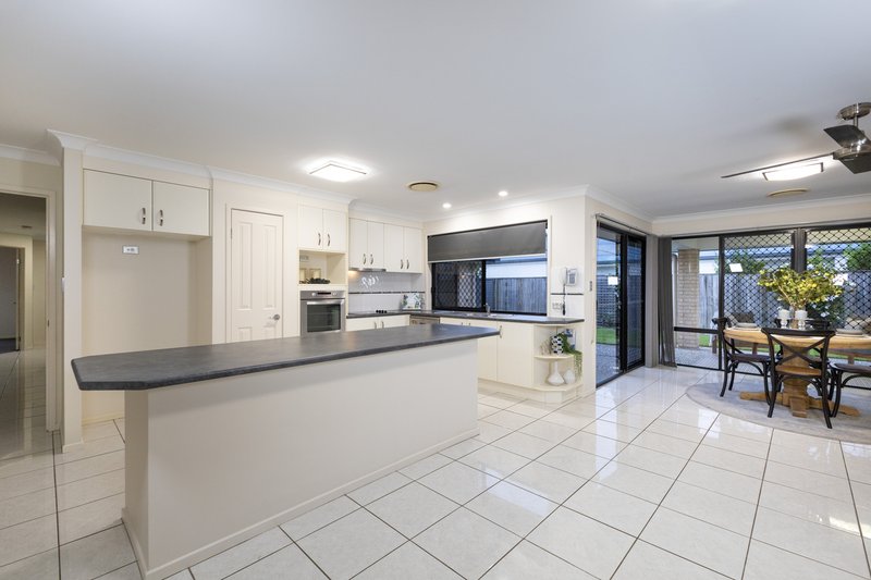 Photo - 7 Coolibah Street, Heathwood QLD 4110 - Image 7