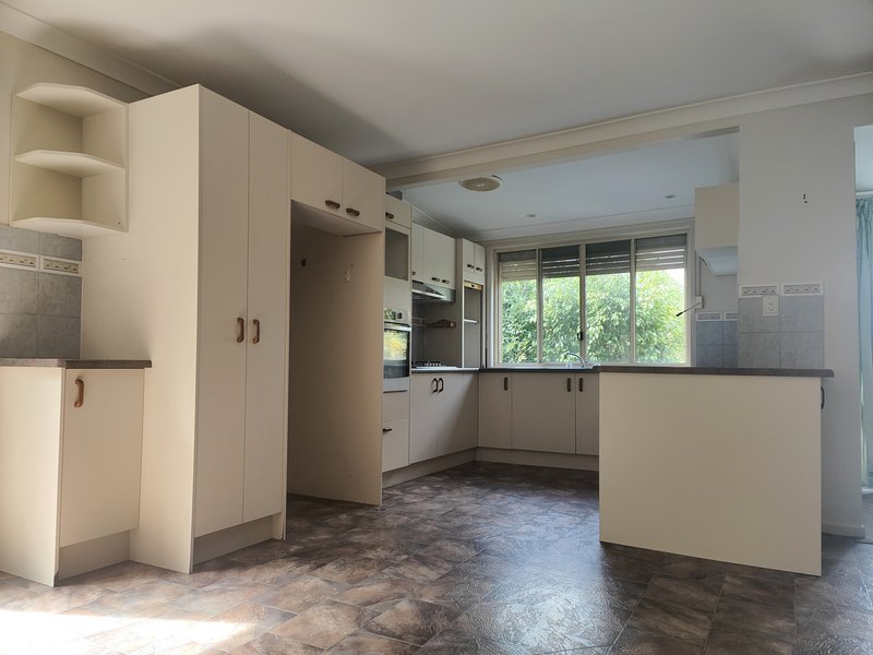 Photo - 7 Coonardoo Court, Wongawallan QLD 4210 - Image 2