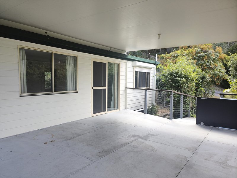 Photo - 7 Coonardoo Court, Wongawallan QLD 4210 - Image 6