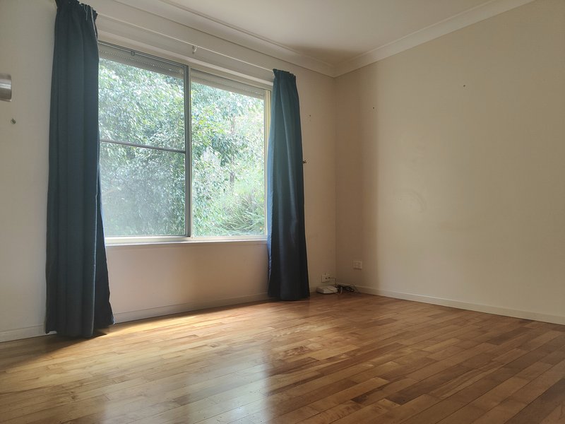 Photo - 7 Coonardoo Court, Wongawallan QLD 4210 - Image 10