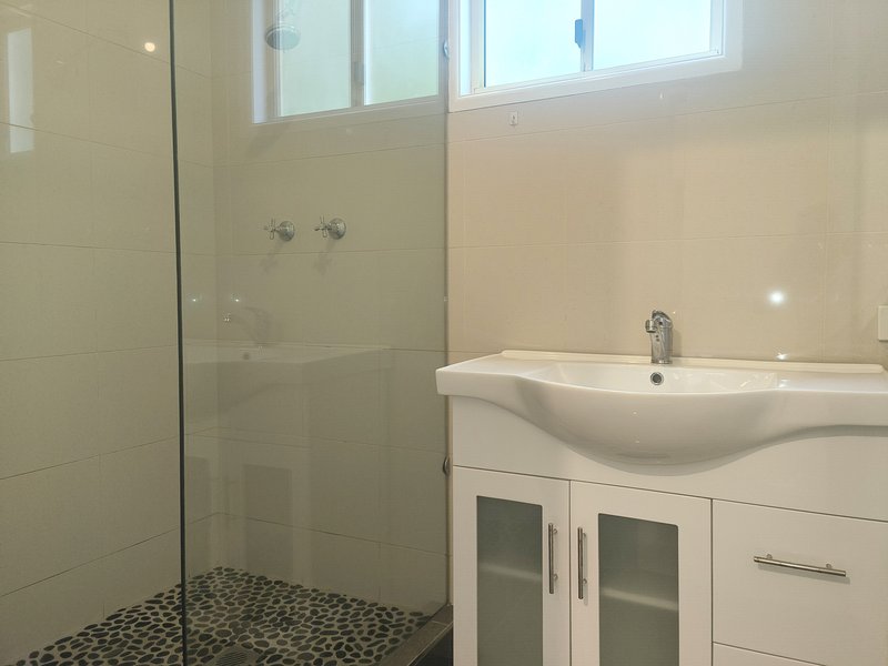 Photo - 7 Coonardoo Court, Wongawallan QLD 4210 - Image 11