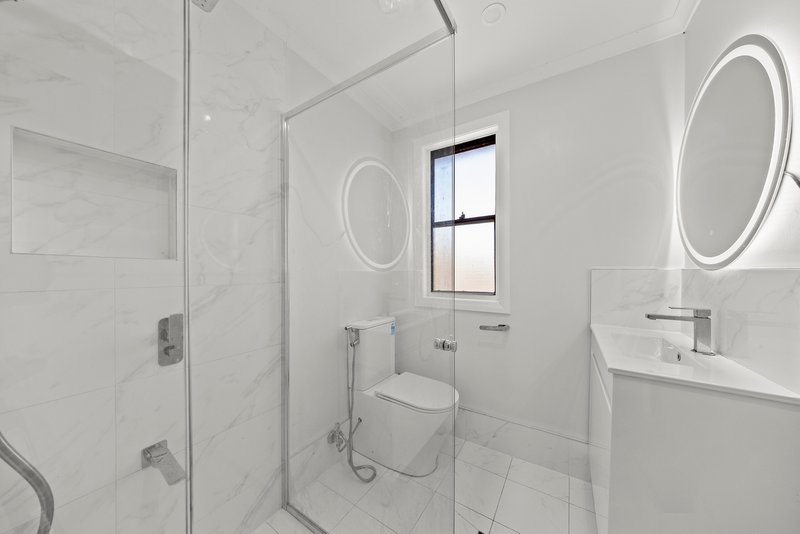 Photo - 7 Coonong Way, Airds NSW 2560 - Image 10