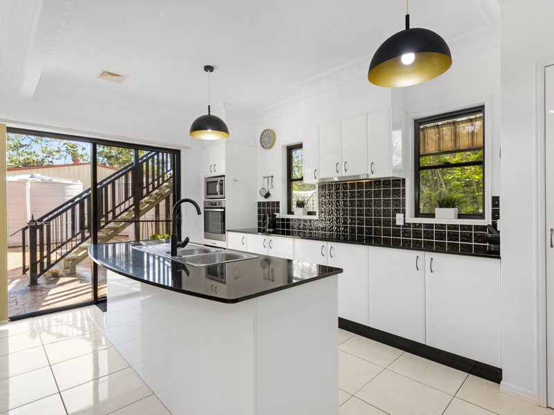 Photo - 7 Coral Avenue, Pacific Haven QLD 4659 - Image 13