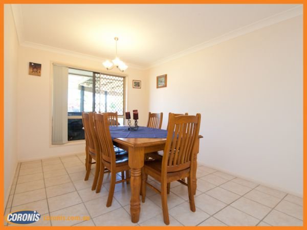 Photo - 7 Coralfern Court, Morayfield QLD 4506 - Image 4