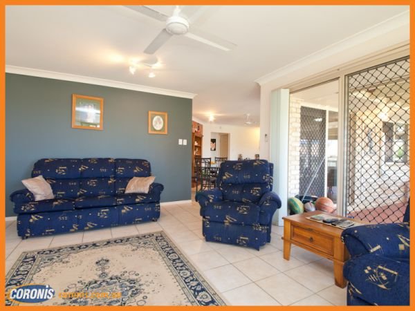 Photo - 7 Coralfern Court, Morayfield QLD 4506 - Image 8