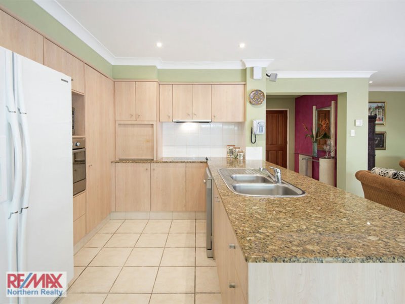 Photo - 7 Corina Close, Robina QLD 4226 - Image 9