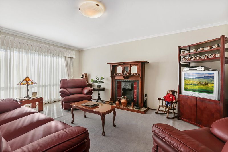 Photo - 7 Cormack Ave , Dapto NSW 2530 - Image 3