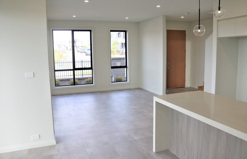 Photo - 7 Cormorant Way, Shell Cove NSW 2529 - Image 3
