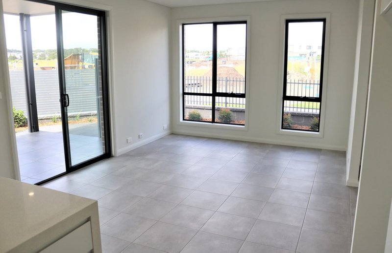 Photo - 7 Cormorant Way, Shell Cove NSW 2529 - Image 5