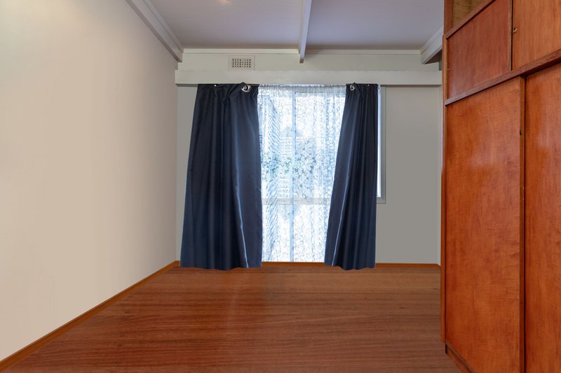 Photo - 7 Cornwall Street, Rose Bay TAS 7015 - Image 16