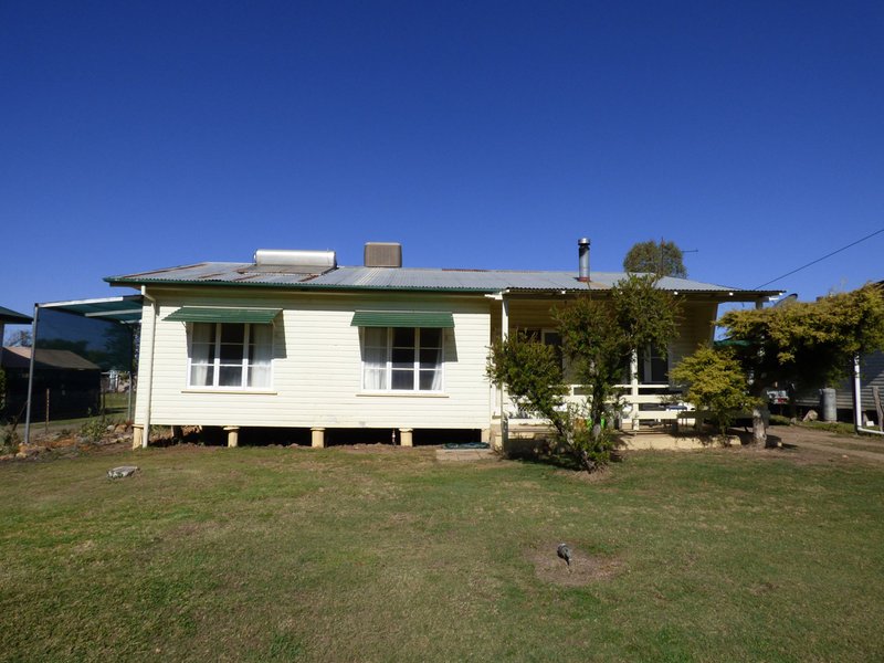 Photo - 7 Coronation Street, Injune QLD 4454 - Image 12