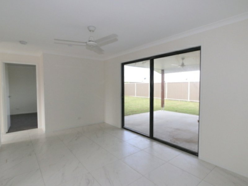 Photo - 7 Costello Court, Emerald QLD 4720 - Image 13