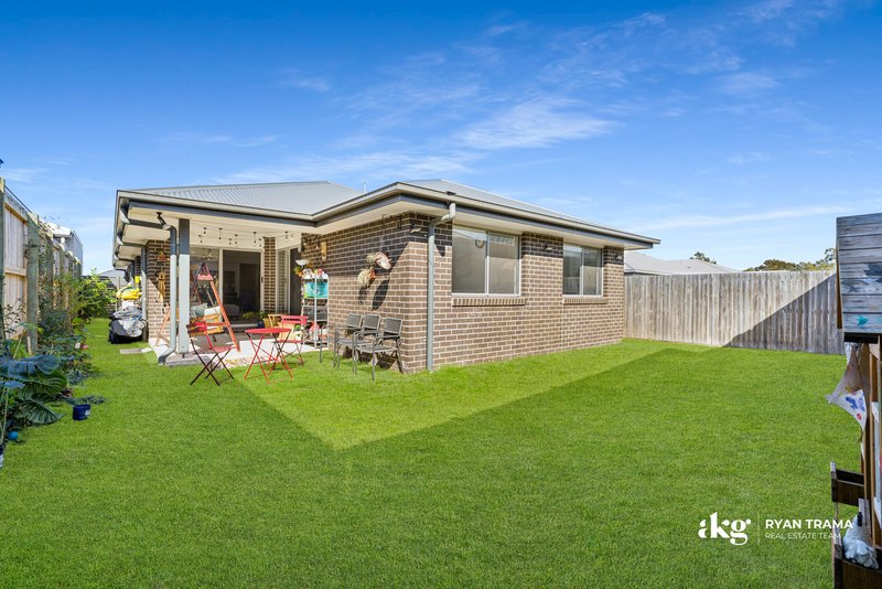Photo - 7 Cottee Circuit, Park Ridge QLD 4125 - Image 10