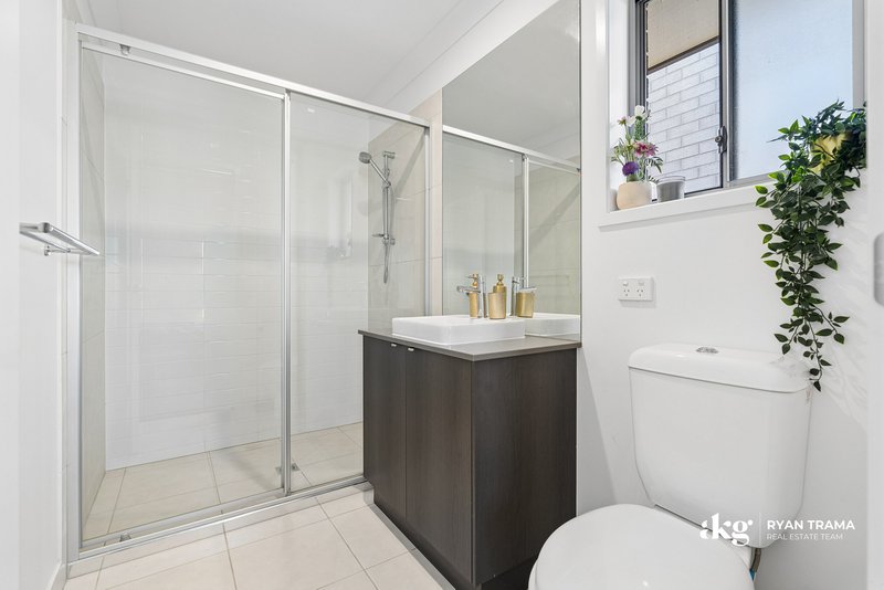 Photo - 7 Cottee Circuit, Park Ridge QLD 4125 - Image 12