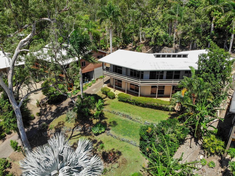 Photo - 7 Country Road, Cannonvale QLD 4802 - Image 3