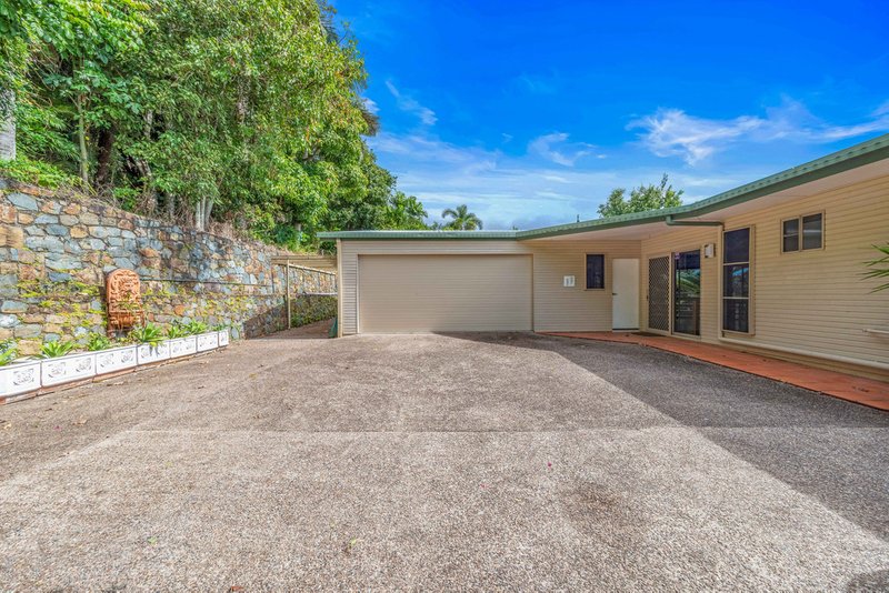 Photo - 7 Country Road, Cannonvale QLD 4802 - Image 17