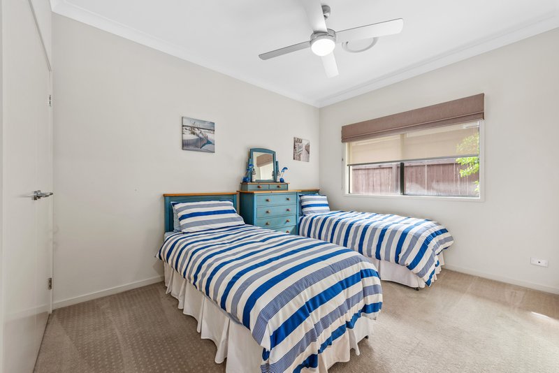 Photo - 7 Couples Street, North Lakes QLD 4509 - Image 16