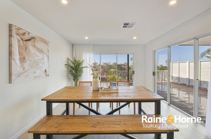 Photo - 7 Courigal Street, Lake Haven NSW 2263 - Image 10