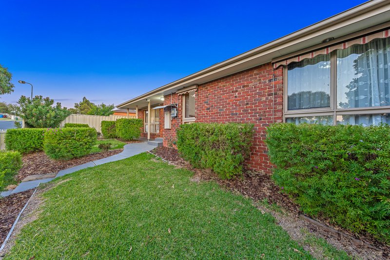 Photo - 7 Cove Court, Endeavour Hills VIC 3802 - Image 21