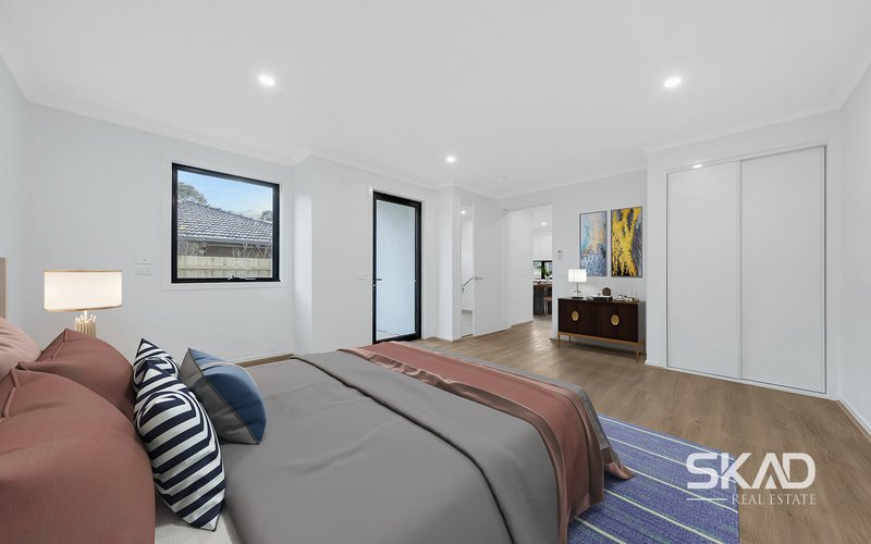 Photo - 7 Coventry Crescent, Mill Park VIC 3082 - Image 11