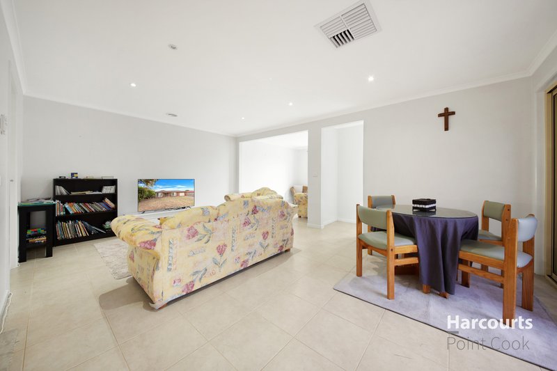 Photo - 7 Cowderoy Street, Hoppers Crossing VIC 3029 - Image 17