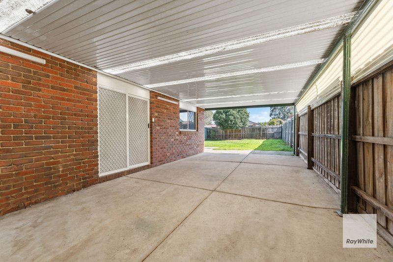 Photo - 7 Cowley Street, Delahey VIC 3037 - Image 8