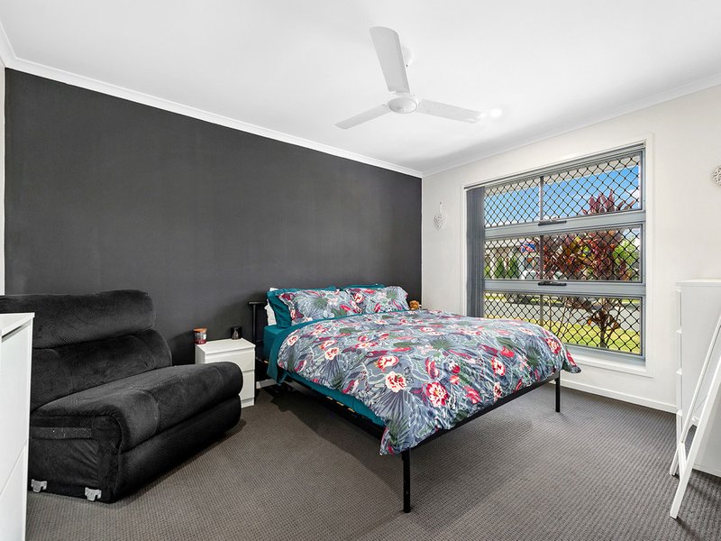 Photo - 7 Cowrie Crescent, Burpengary East QLD 4505 - Image 8