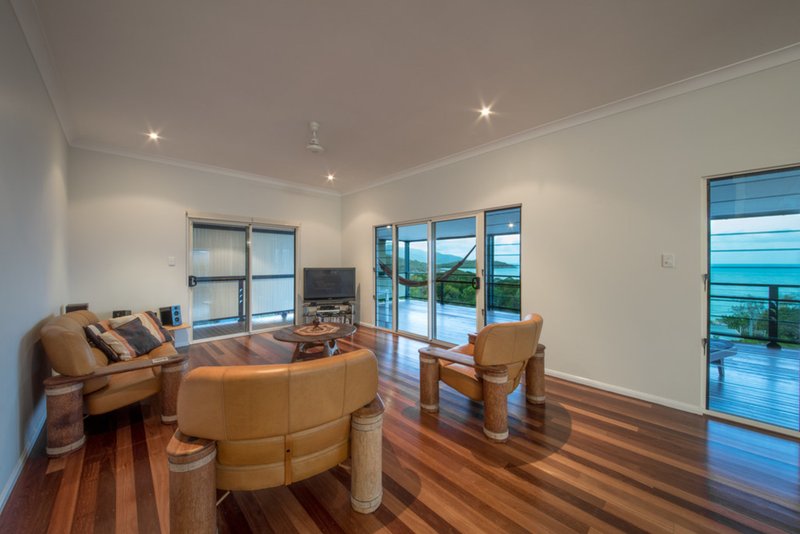 Photo - 7 Cowry Crescent, Dingo Beach QLD 4800 - Image 8