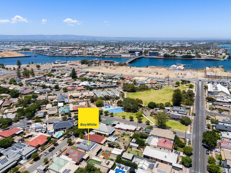 Photo - 7 Craigie Street, Birkenhead SA 5015 - Image 31